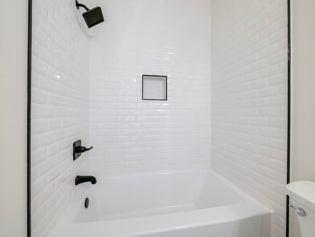 Photo - 102 Sunset Dr