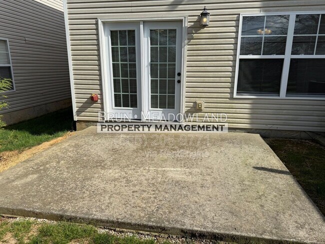 Photo - 2319 Talbott Way