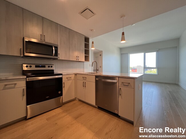 Photo - 55 Brighton Ave Condominio Unidad 611