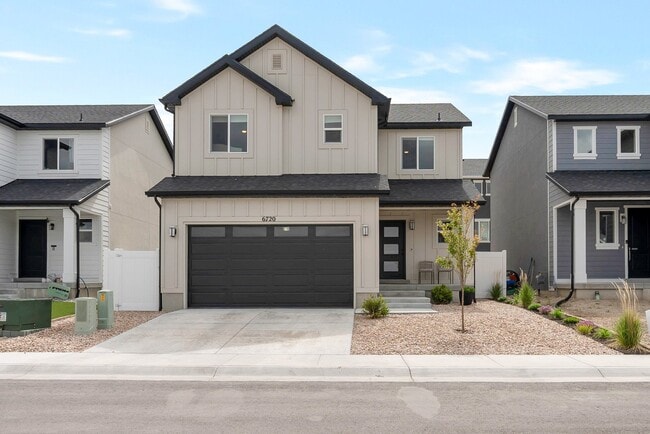 Building Photo - 6720 Peak Dr