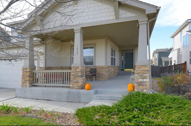 Photo - 1609 Wildflower Dr