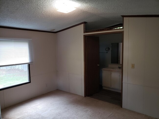 Photo - 247 Ransdell Ln