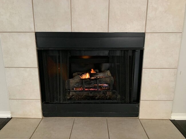 Photo - 15428 Adlong Dr