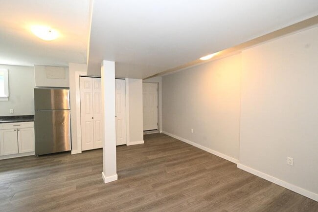 Photo - 2 bedroom in Prince George BC V2L 5C1