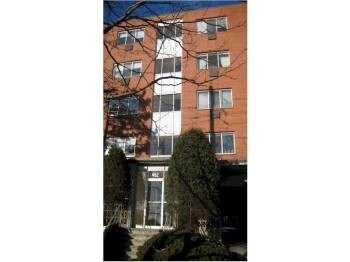 Photo - 462 Mount Auburn St