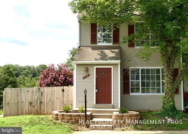 Building Photo - 410 Windsor Ridge Ct