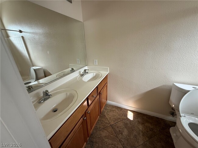 Photo - 5073 Tunnel Falls Dr