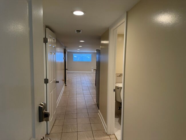 Photo - 2252 N Laramie Ave Unit G