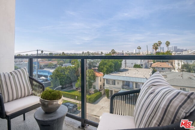 Photo - 1226 S Bedford St Unit 302