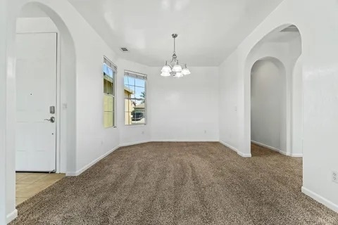 Photo - 197 Johnson St