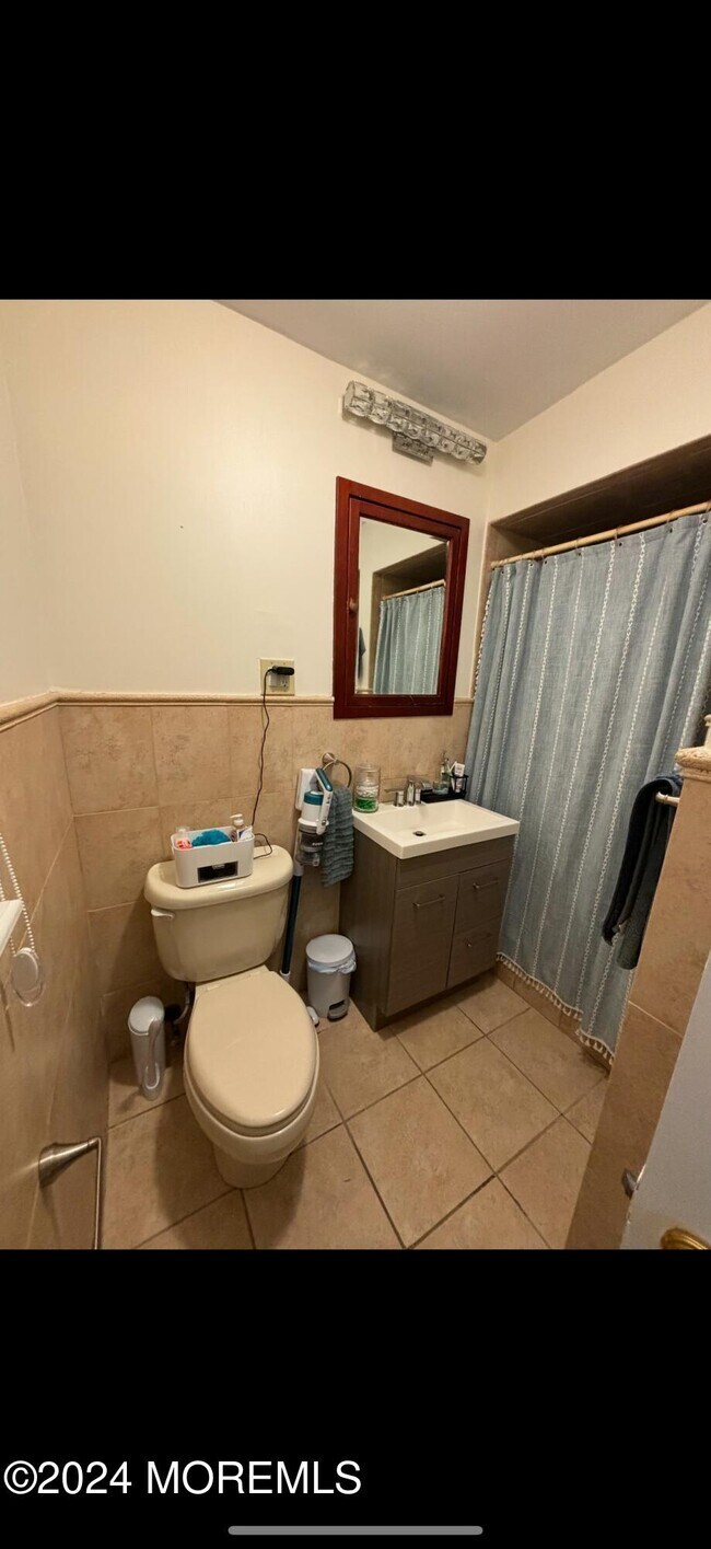 Photo - 20 Dwight Dr