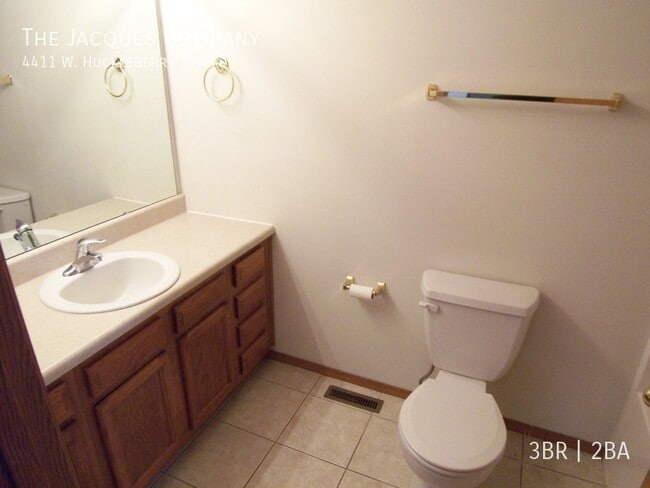 Photo - 4411 W Huckleberry St