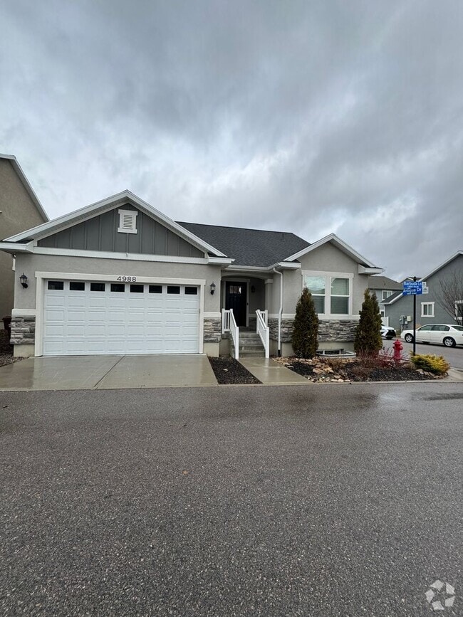 Building Photo - Beautiful Herriman Home for rent!