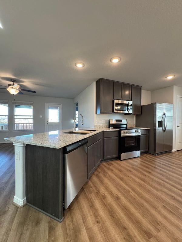 Building Photo - 11131 Hollinger Cir