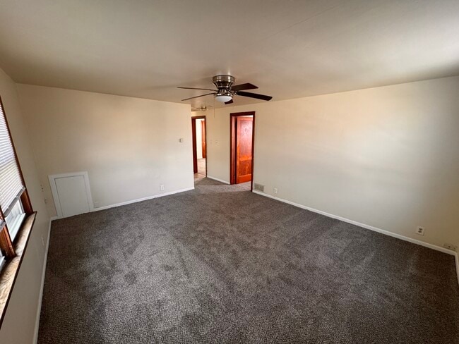 Photo - 1321 Manitoba Ave