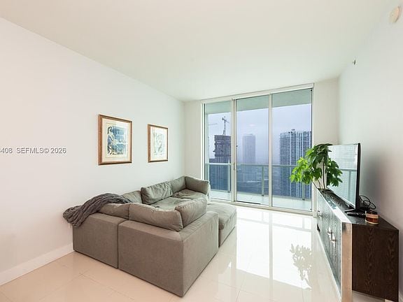 Photo - 55 SE 6th St Unit 106