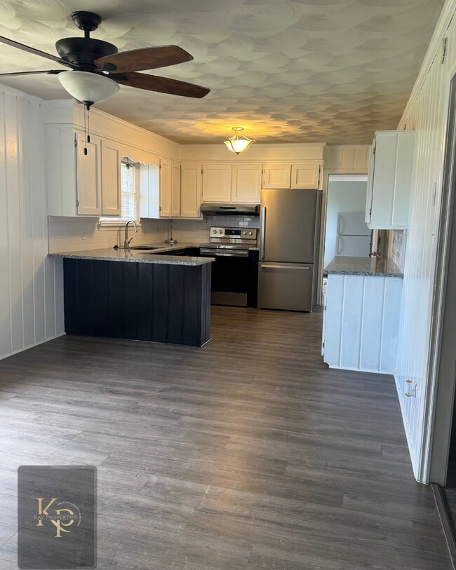 Photo - 2230 Independence Rd