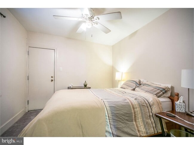 Photo - 22-1 N Preston St