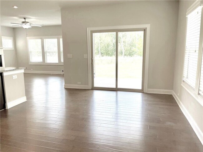 Photo - 3685 Morgan Rd