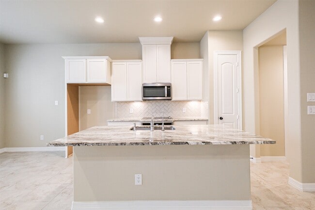 Photo - 11005 Cres Light Way