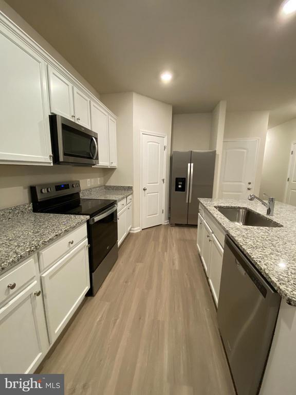 Photo - 25 Cranston Ct