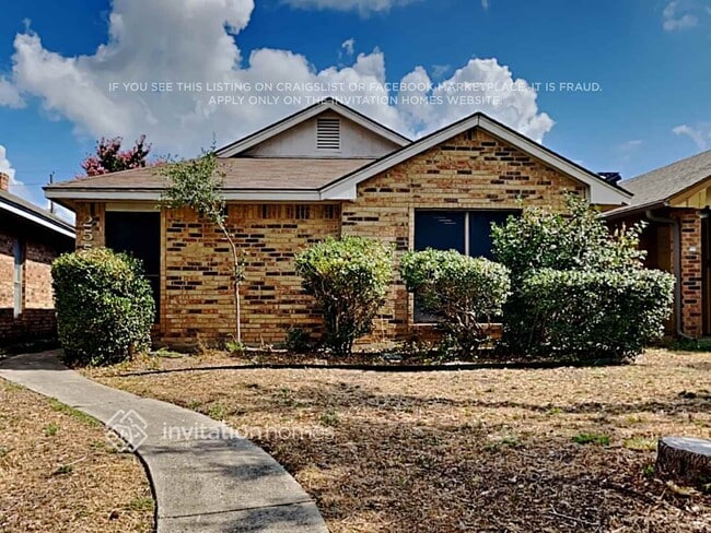 Building Photo - 2559 Sunscape Ln