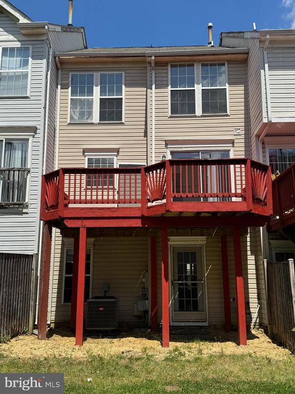 Photo - 6007 Rose Bay Dr