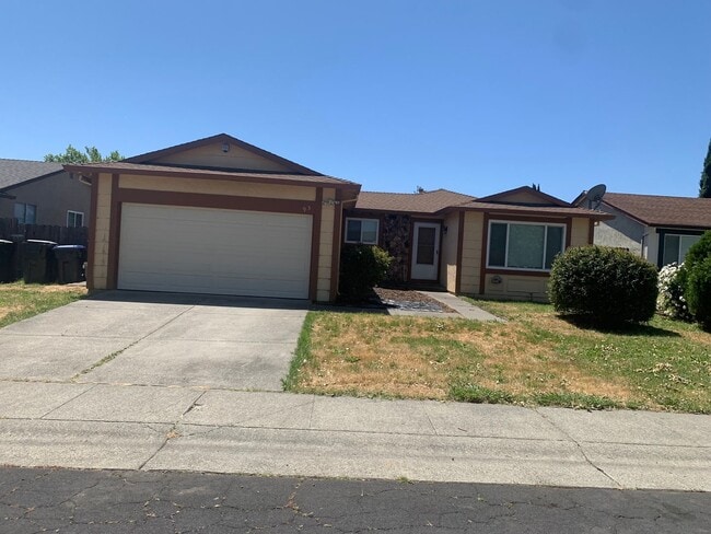 93 Coral Ln