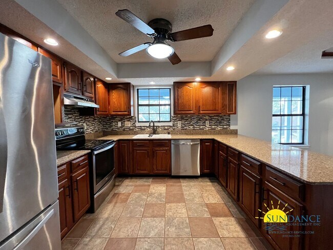 Photo - Custom home at the end of a large cul-de-sac in South Crestview!