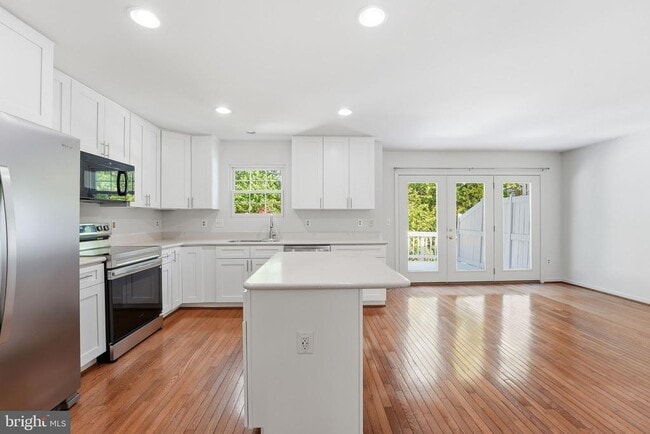 Photo - 2709 Baronhurst Dr