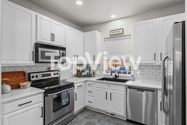 Photo - 2259 Falkirk Dr