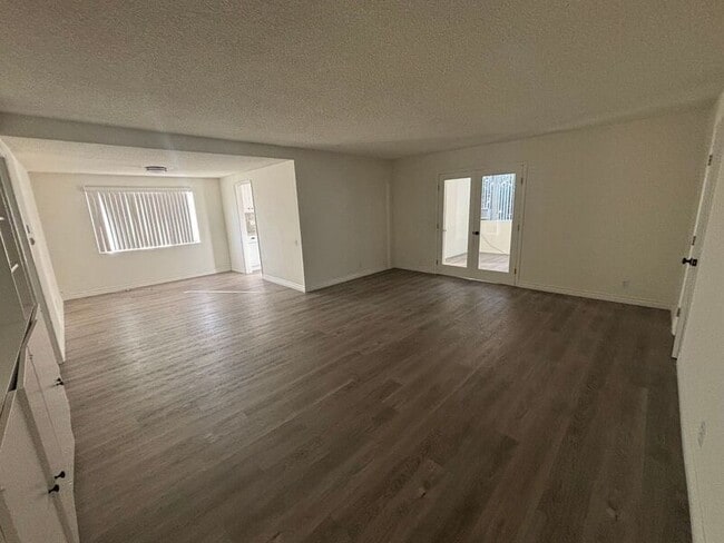 Photo - 1608 Amberwood Dr Unidad #5