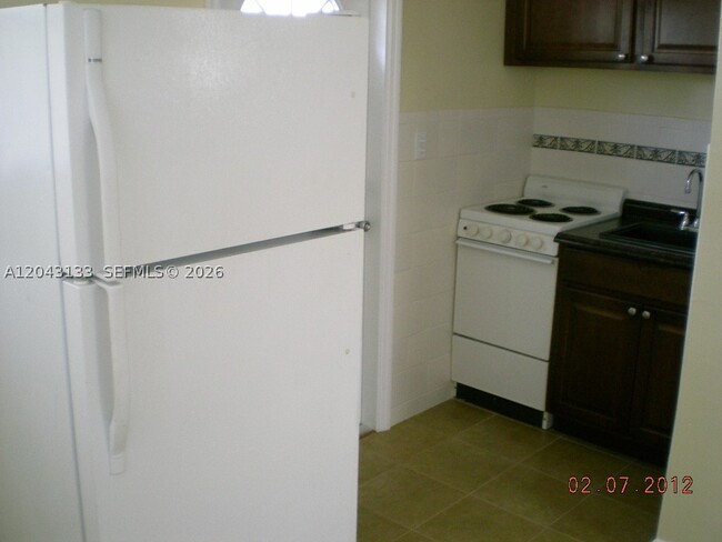Photo - 1843 Funston St