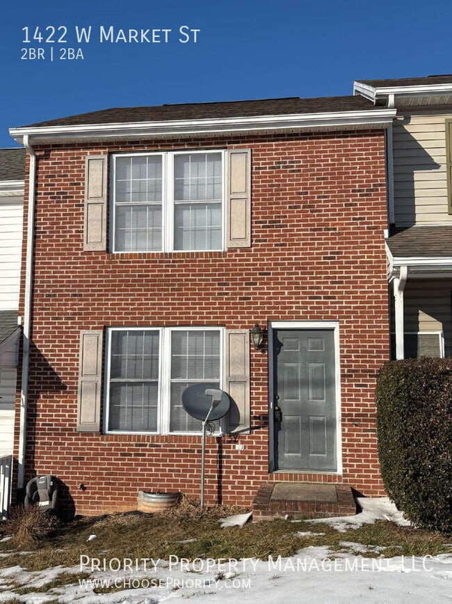 Building Photo - 1422 W Market St