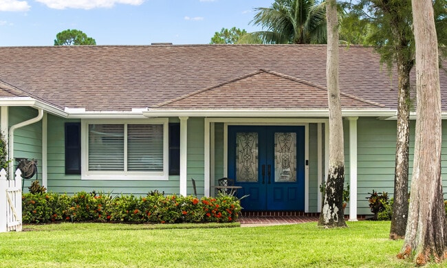 Photo - 874 Blueberry Dr