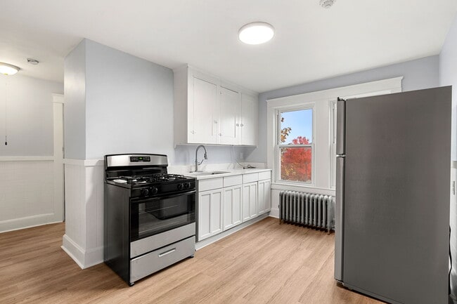 Photo - 1281 Middlesex St Unit 6