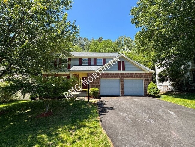 Building Photo - 3821 Jocelyn Dr