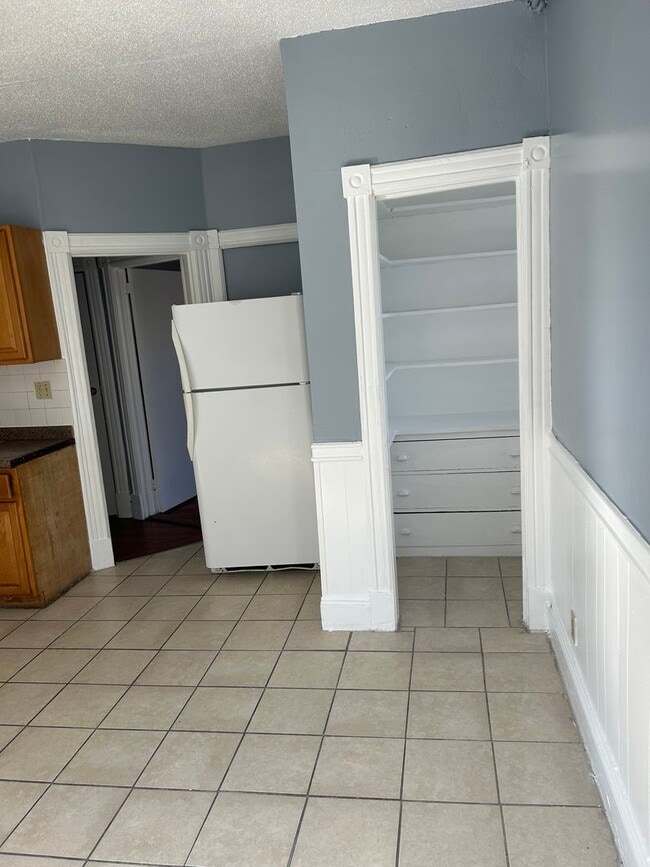 Photo - 558-558 Broad St Unit 2nd Floor