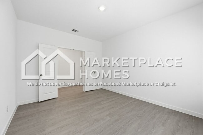 Photo - 3526 Fox Vly Ln