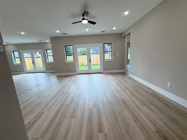Photo - 2519 LIGURIA LN Ct