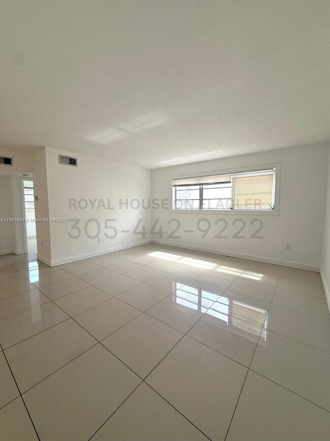 Photo - 4410 W Flagler St Unit 209