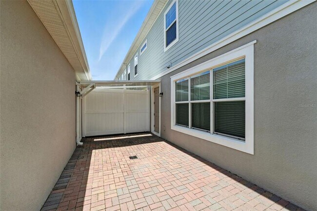 Photo - 8043 Basilica Ln