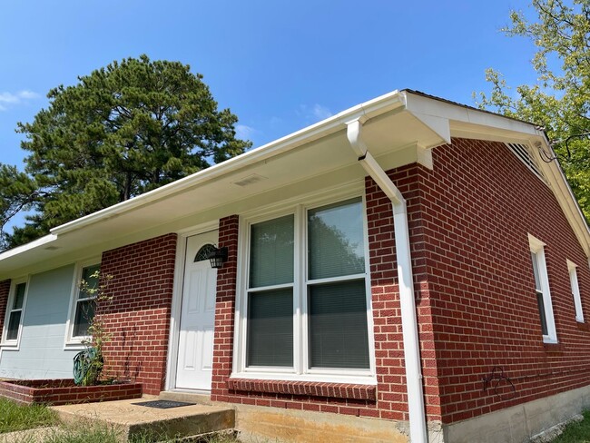 Photo - 2703 Albemarle Rd House