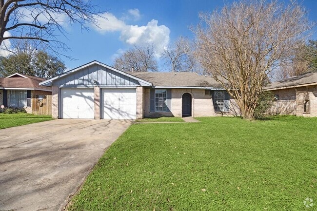 Building Photo - 1006 Forestburg Dr Rental