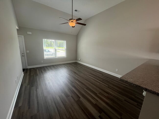 Photo - 2843 Upstream Rd