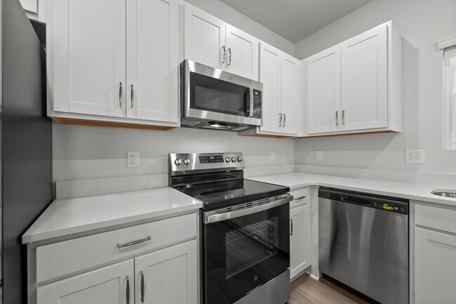 186 Citadel Dr