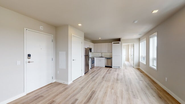 Photo - SOLO on Chestnut - 4233