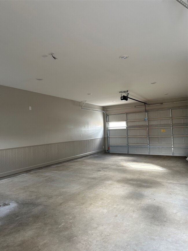 Photo - 8321 Coma St