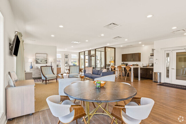 Interior Photo - Bridgestone Apartments