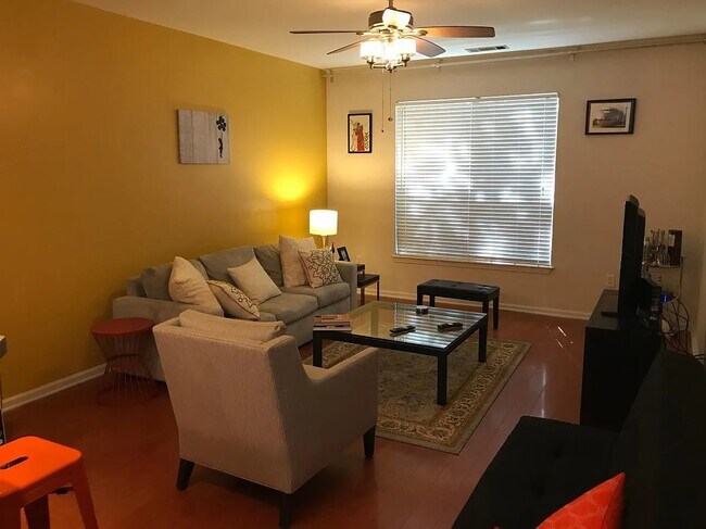 Photo - 821 Ralph McGill Blvd NE Unit 3133